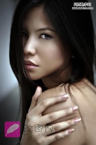 Photoshop教程:漂亮质感肤色的魅惑女人妆_爱易学习网